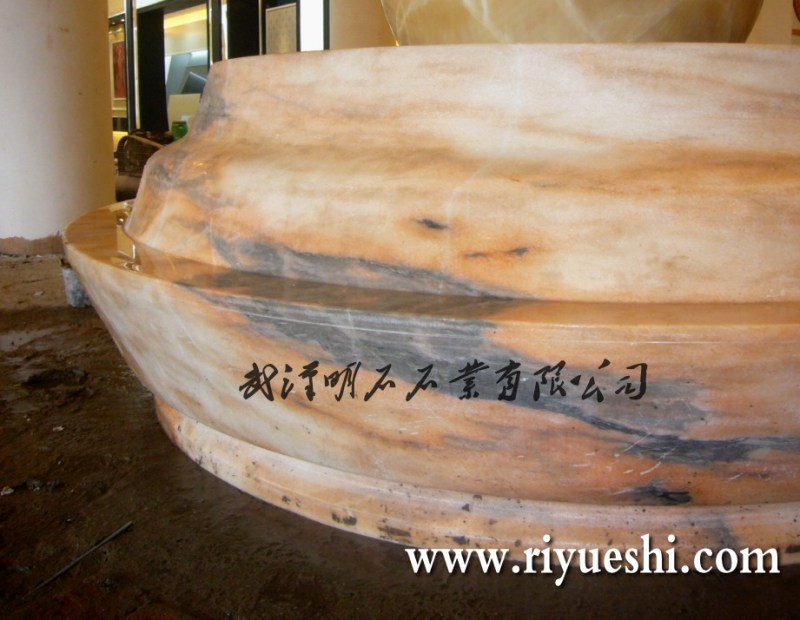 南昌風(fēng)水球噴泉