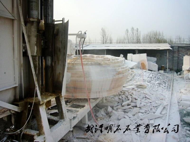 天津石雕風(fēng)水球